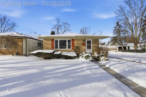 18527 Gaylord Redford Charter Township MI 48240