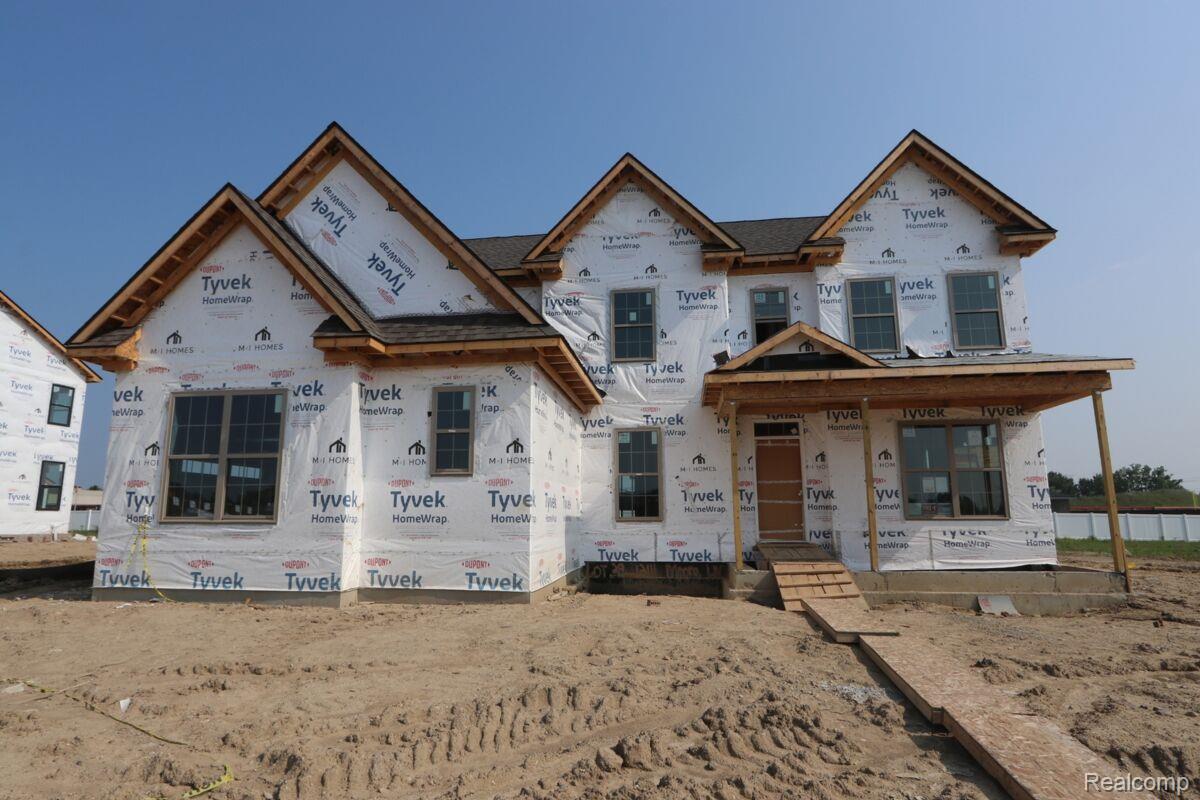 12111 Moore Lane