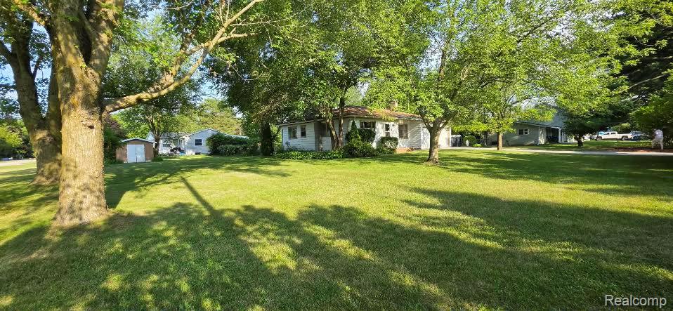 9175 Bernice Drive
