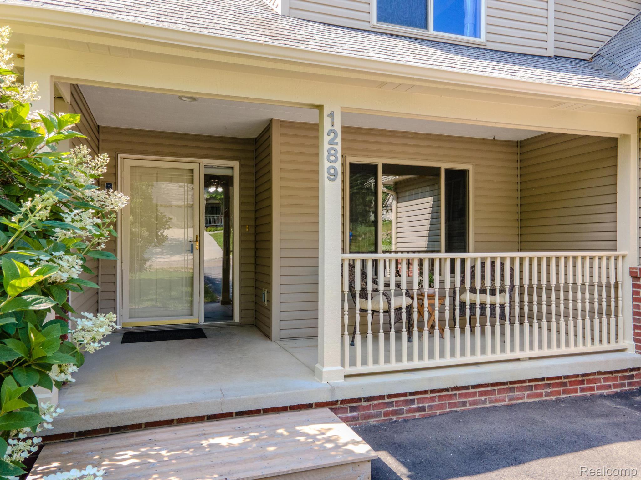 1289 Viefield Drive