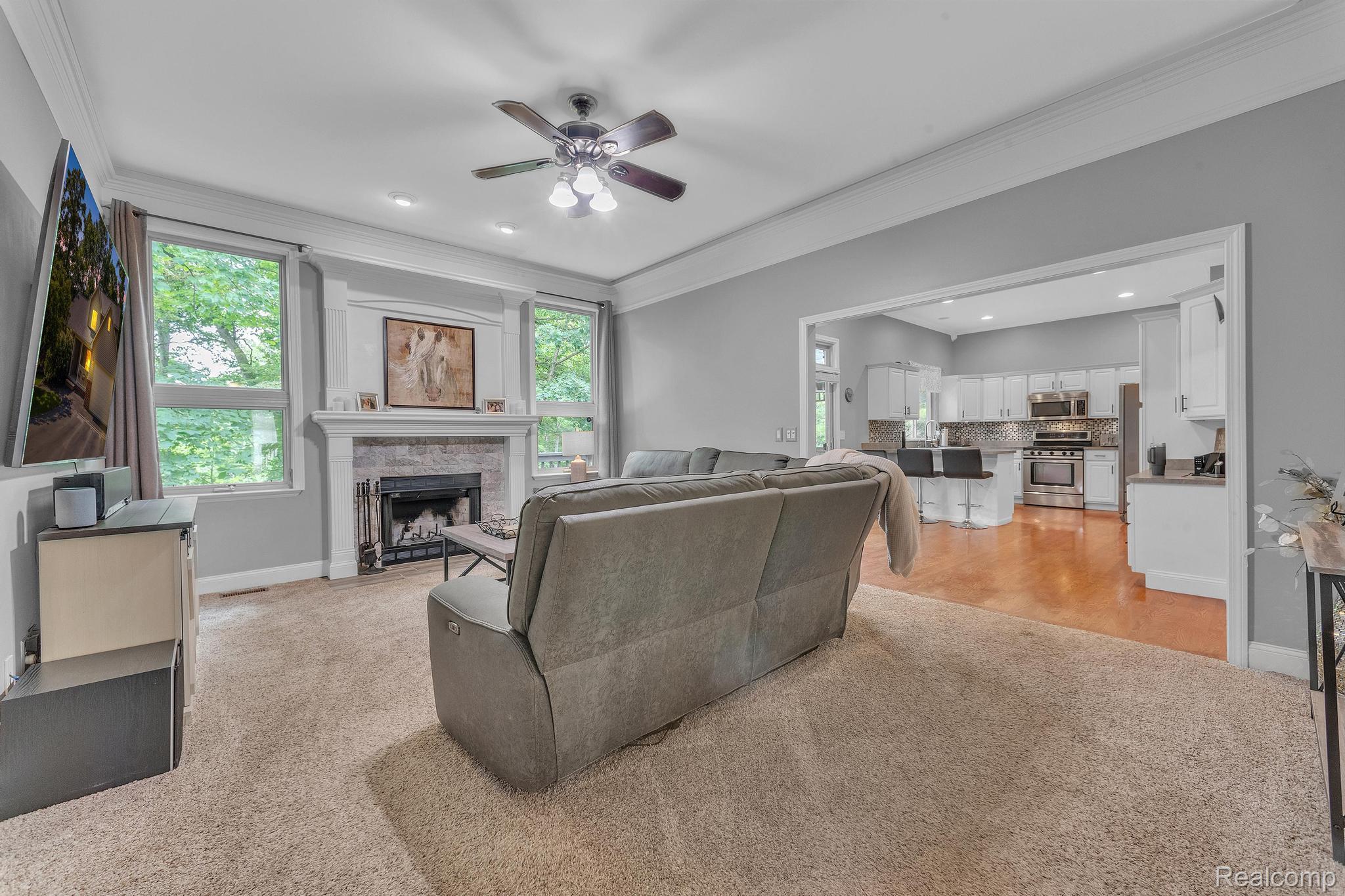 Orion Charter Township, Michigan 48362, United States, 4 Bedrooms Bedrooms, ,4 BathroomsBathrooms,Residential,Active,168222