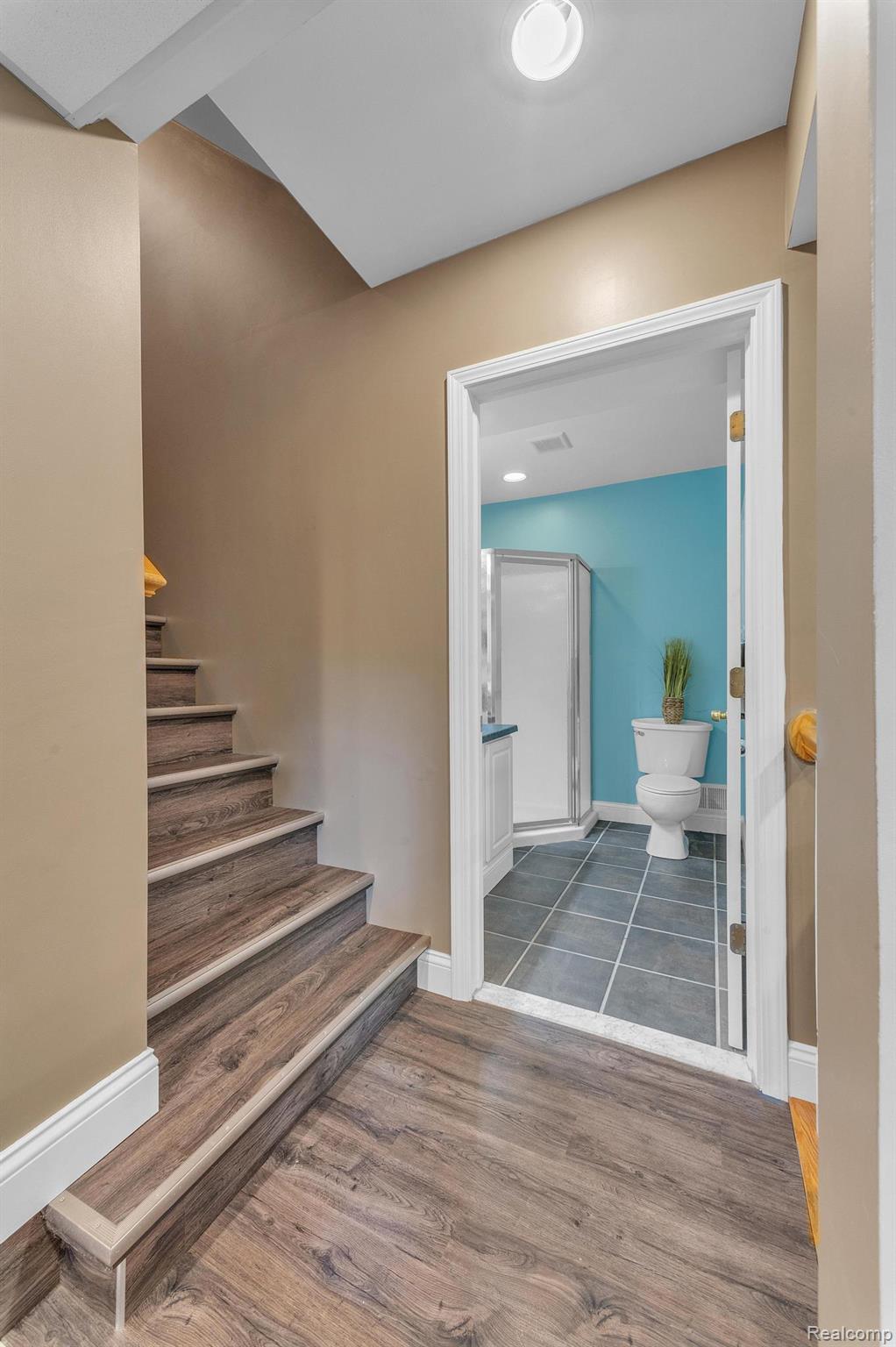 Orion Charter Township, Michigan 48362, United States, 4 Bedrooms Bedrooms, ,4 BathroomsBathrooms,Residential,Active,168222