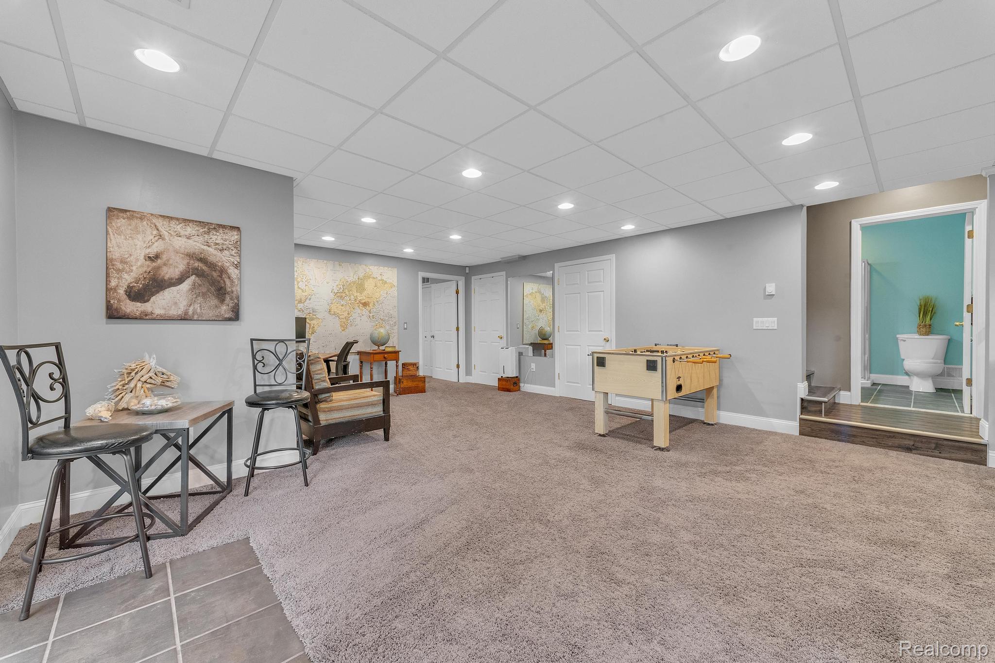 Orion Charter Township, Michigan 48362, United States, 4 Bedrooms Bedrooms, ,4 BathroomsBathrooms,Residential,Active,168222