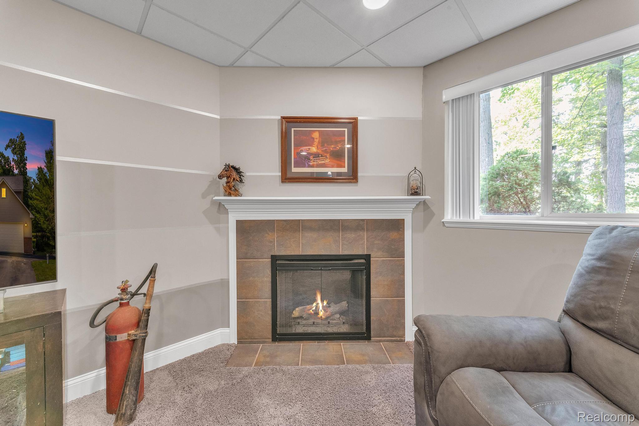 Orion Charter Township, Michigan 48362, United States, 4 Bedrooms Bedrooms, ,4 BathroomsBathrooms,Residential,Active,168222