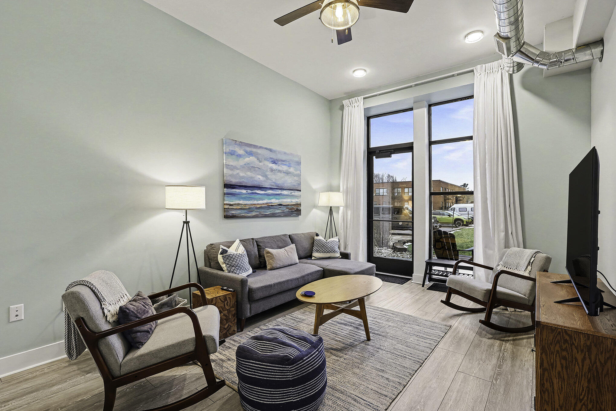 460 Broadway Street 102