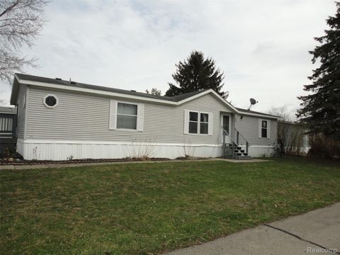 Tiny photo for 326 Holly Lane, Van Buren Charter Township, MI 48111 (MLS # 20261021949)