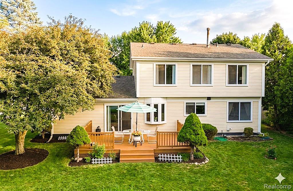 40437 Village Wood Road