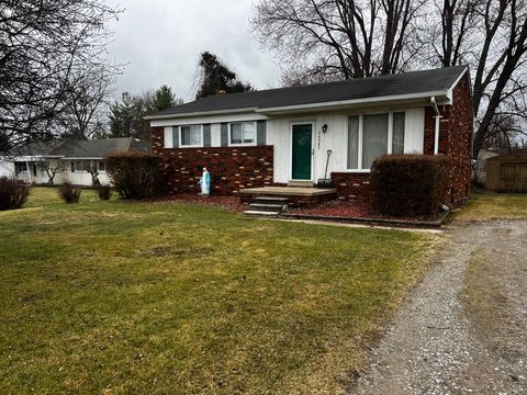 46985 HEYDENREICH Road Macomb Township Macomb MI 48044