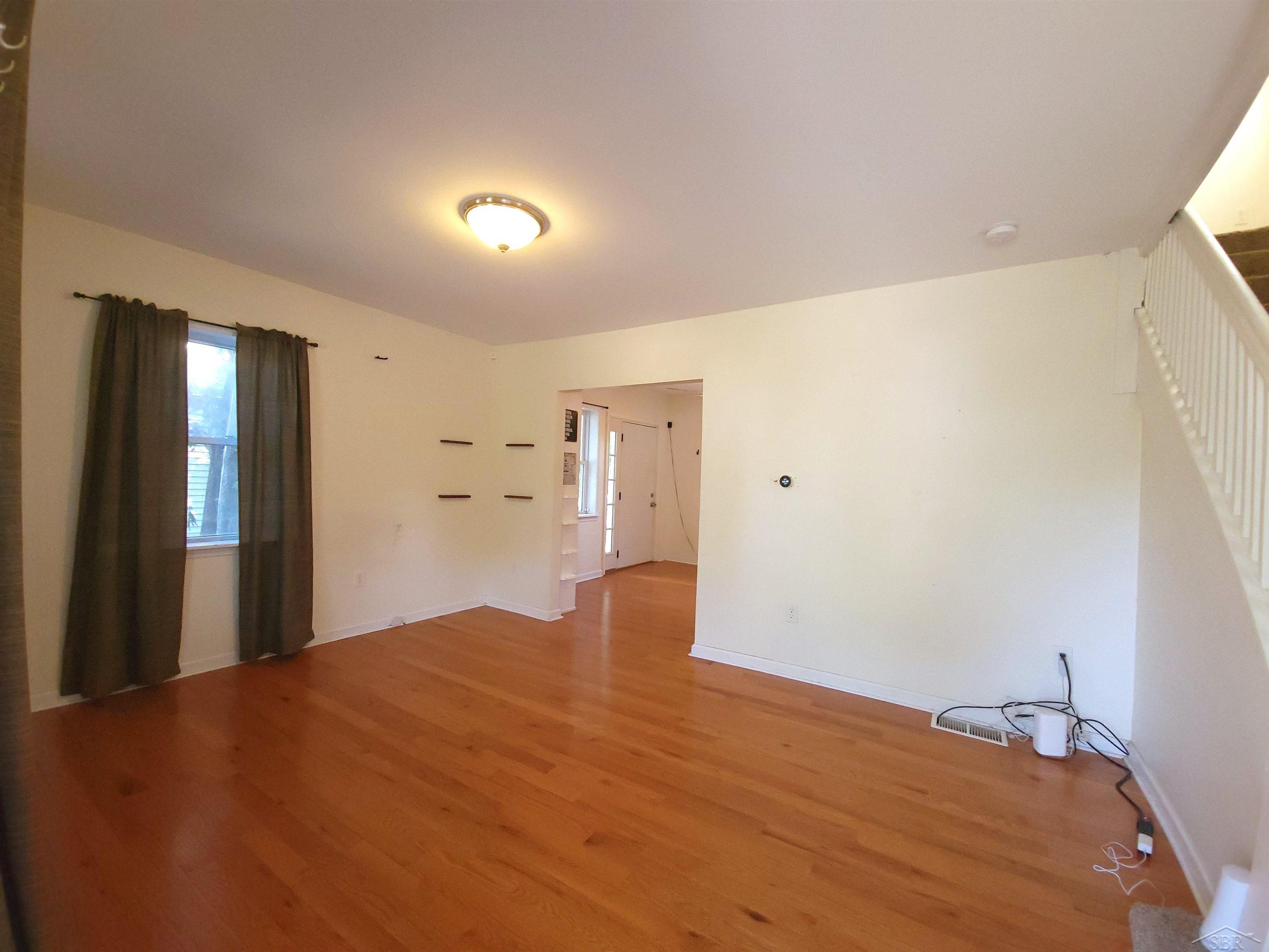 1812 Cadillac Street