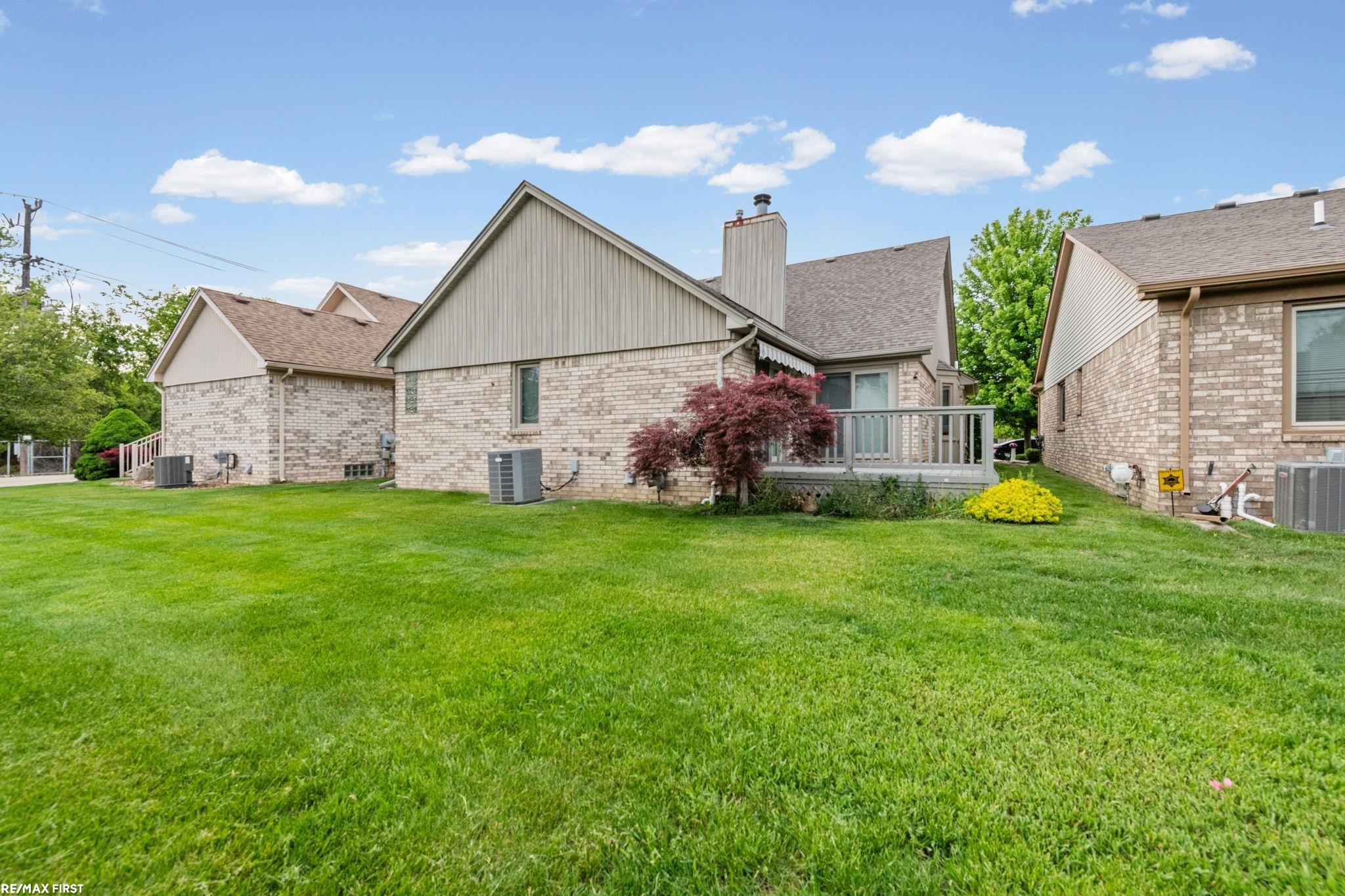 20070 Ridgeway Court