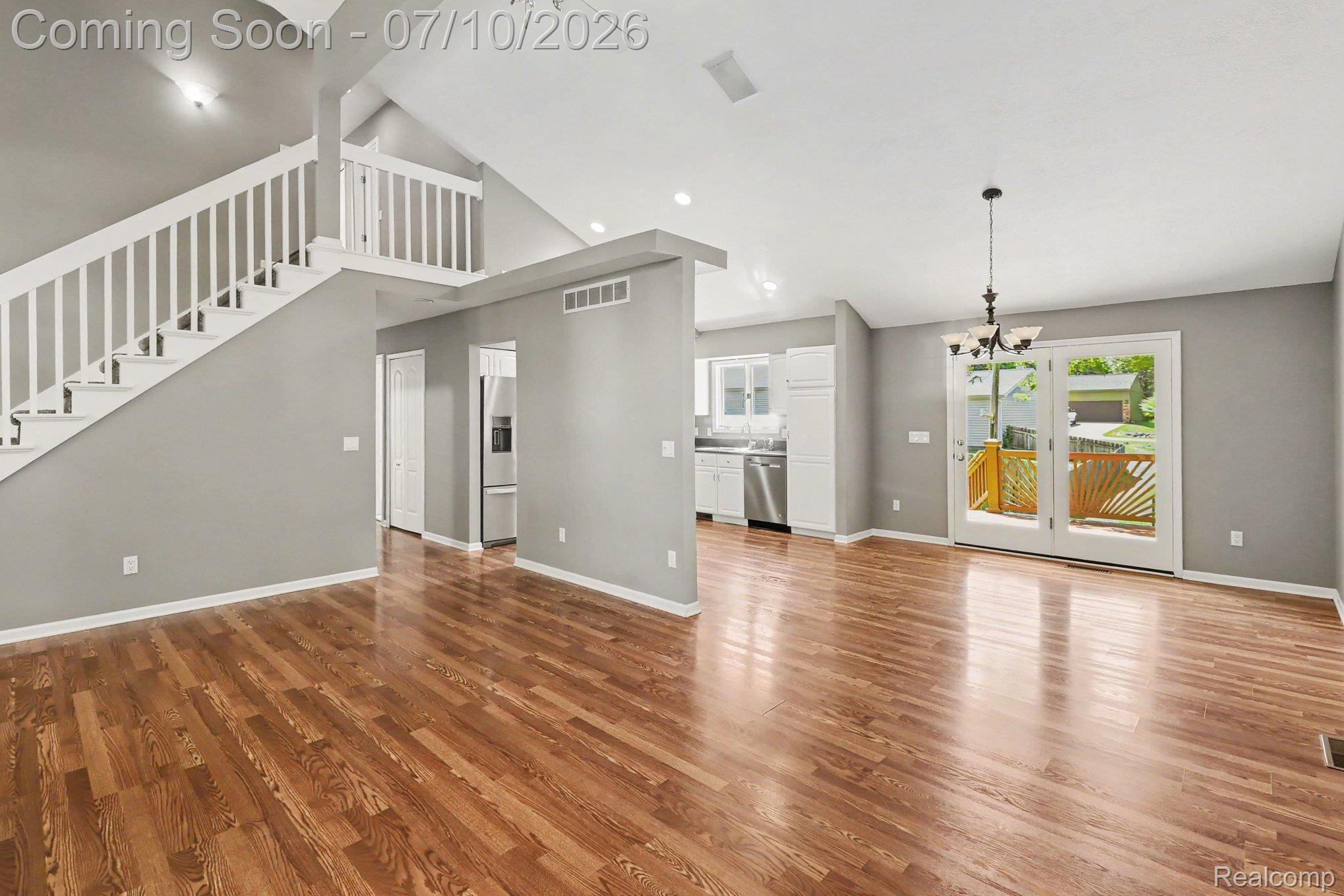 2460 Livernois Drive