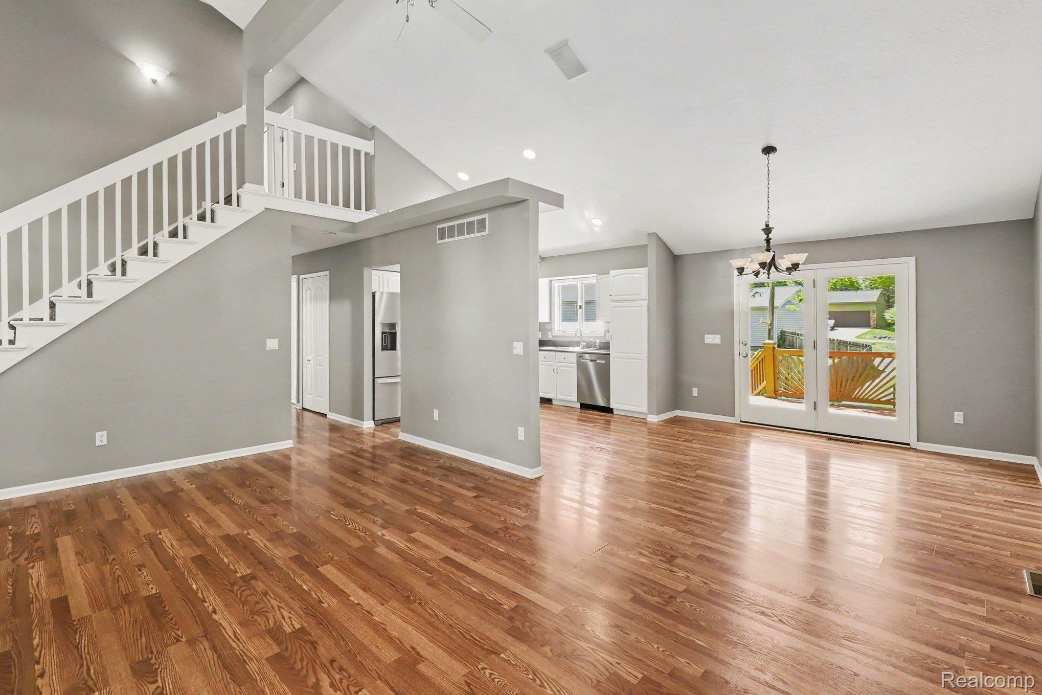 2460 Livernois Drive