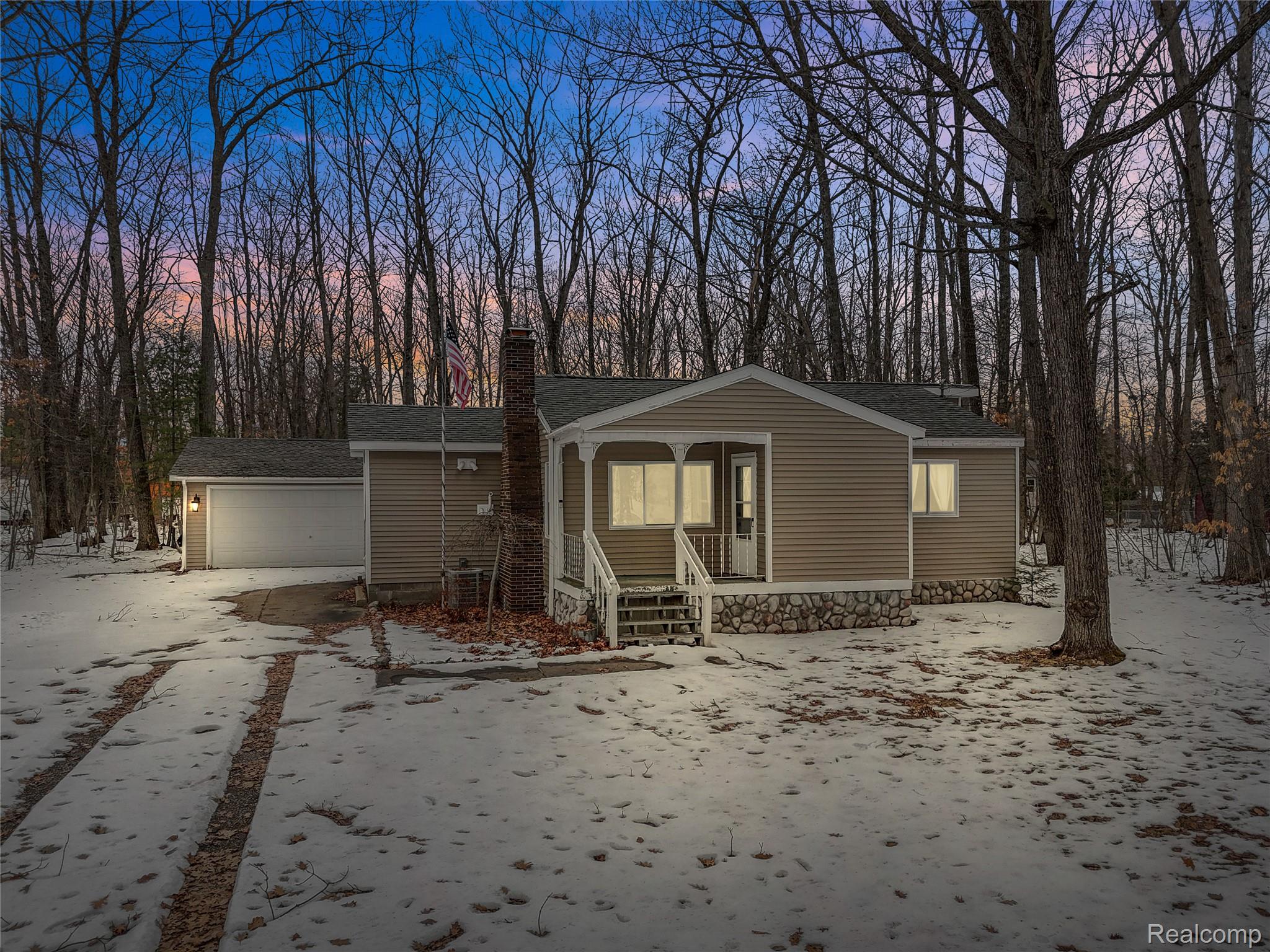 105 Black Squirrel Court