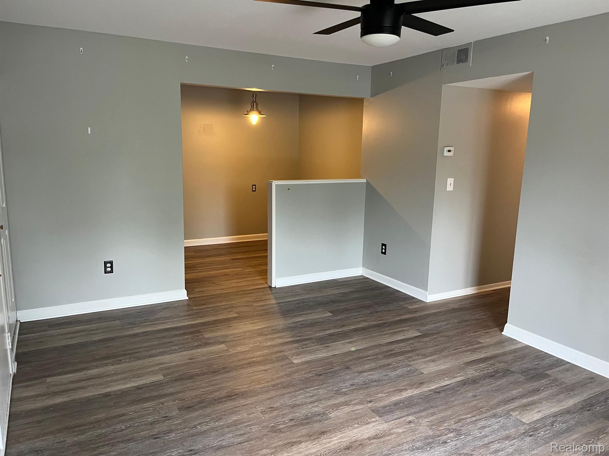 9933 ALLEN POINTE Drive