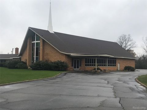 4075 E Atherton Road Burton City MI 48519