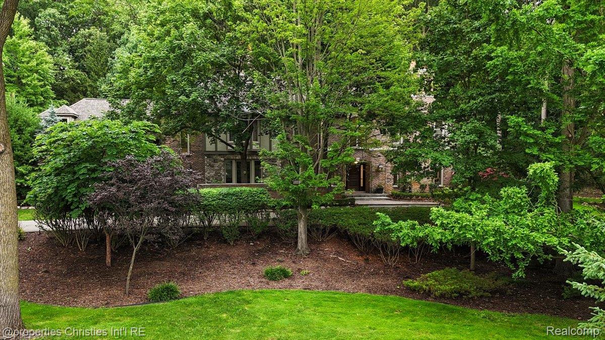 347 Pine Ridge Drive