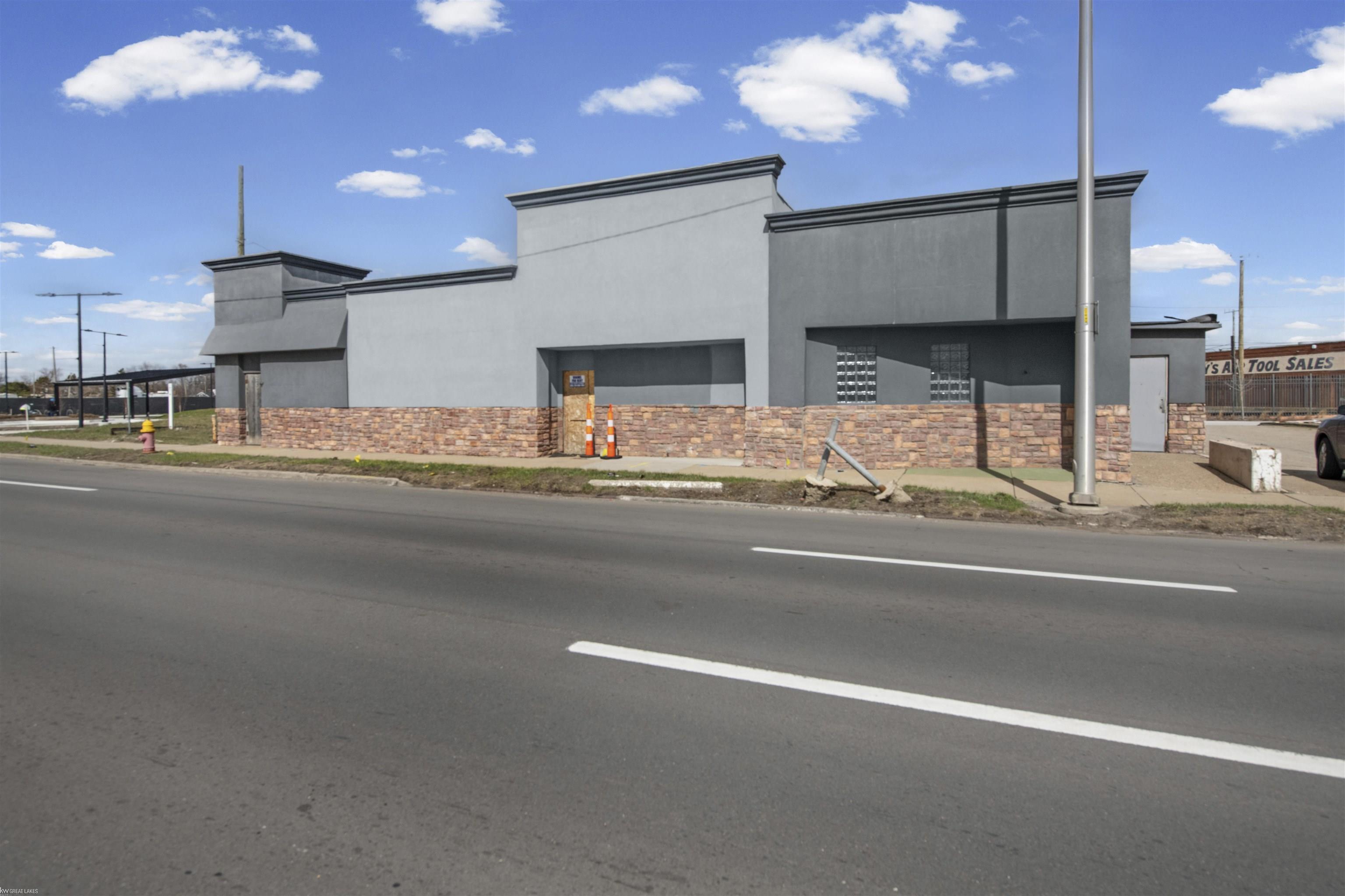 10630 Grand River Avenue