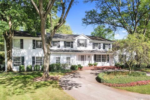 27220 Willowgreen Court Franklin Village MI 48025