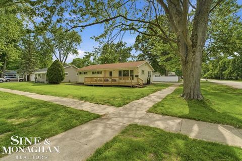 Tiny photo for 1706 New Jersey Avenue, Marysville City, MI 48040 (MLS # 58050211119)