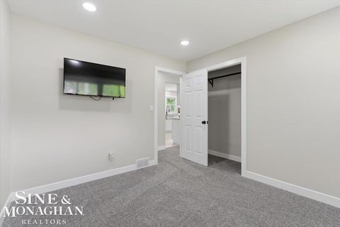 Tiny photo for 1706 New Jersey Avenue, Marysville City, MI 48040 (MLS # 58050211119)