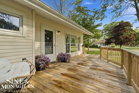 Tiny photo for 1706 New Jersey Avenue, Marysville City, MI 48040 (MLS # 58050211119)