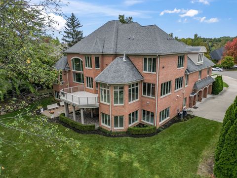 A home in IndependenceCharterTownship_Oakland