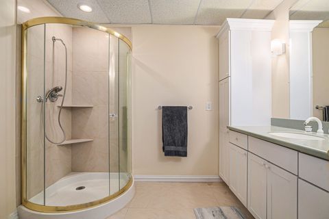 A home in IndependenceCharterTownship_Oakland