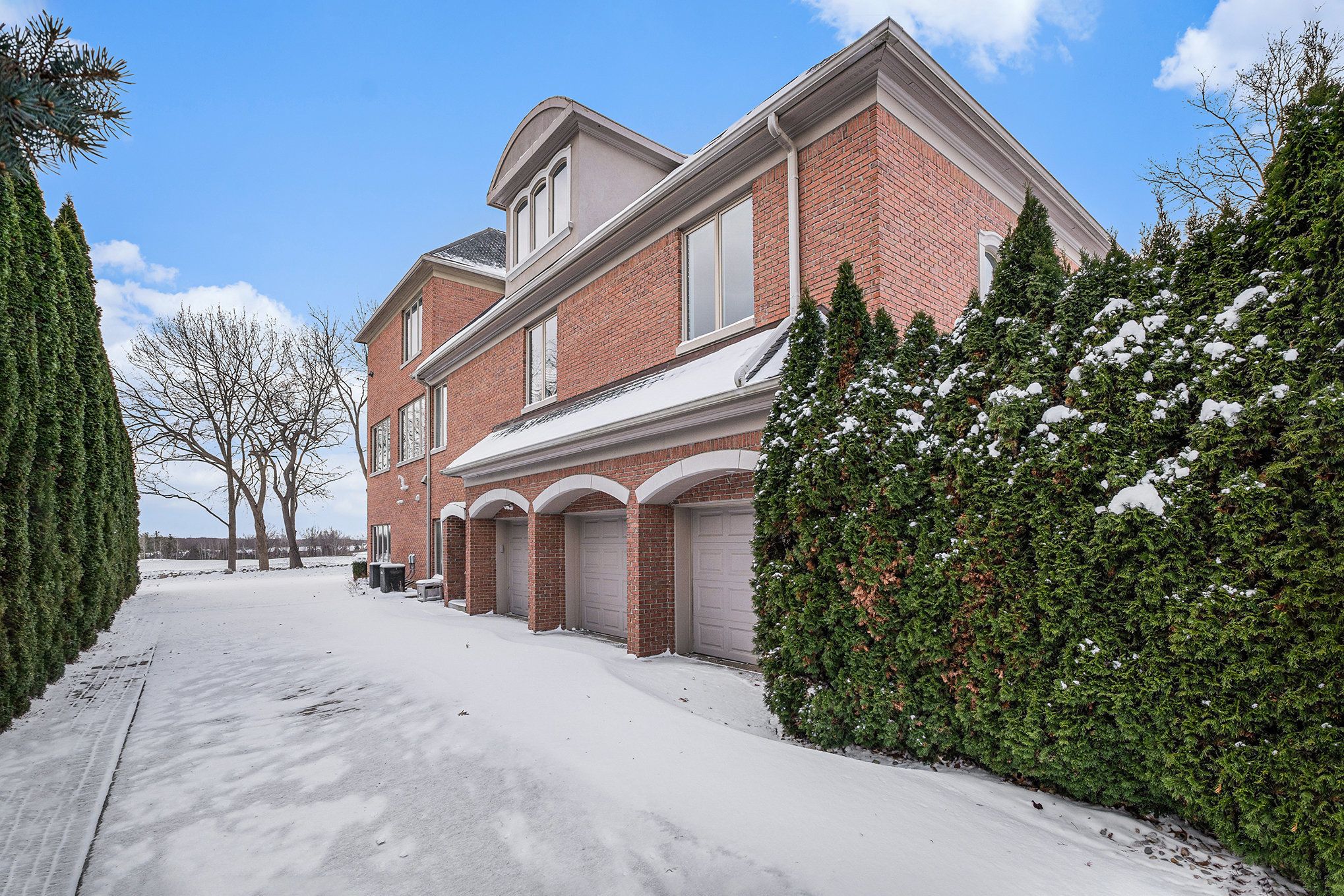 5003 Rockaway Lane