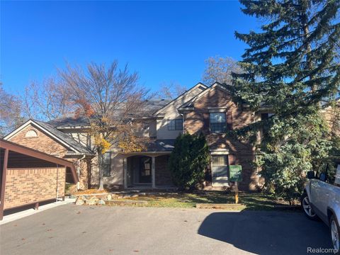 29726 Pine Ridge Circle Farmington City MI 48331