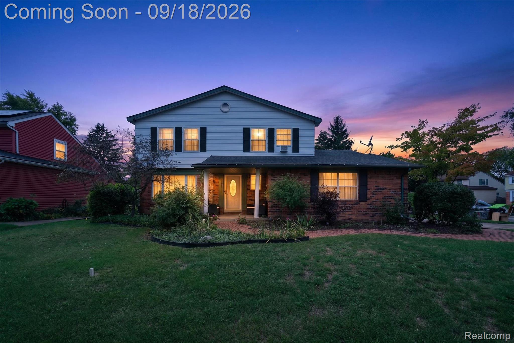 24587 Kings Pointe