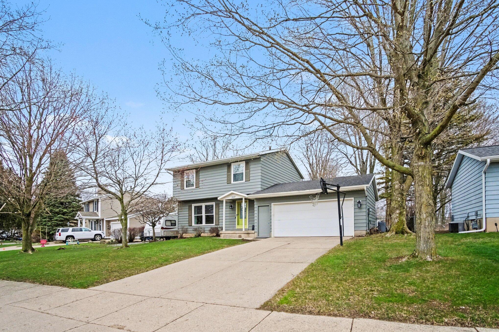 227 Ann Street