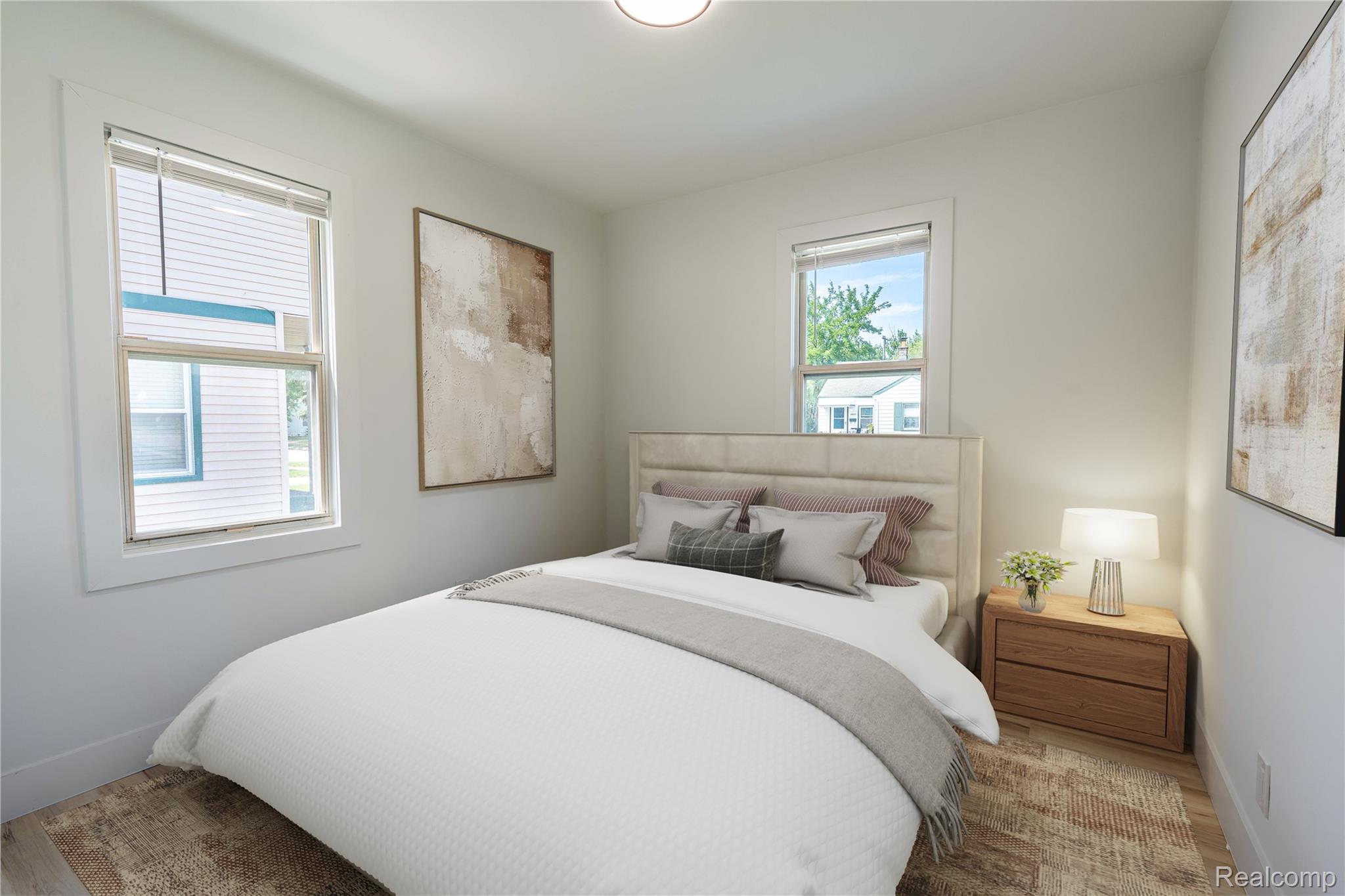 Roseville City, Michigan 48066, United States, 4 Bedrooms Bedrooms, ,2 BathroomsBathrooms,Residential,Pending,156332