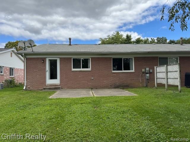 1044 Maurice Drive