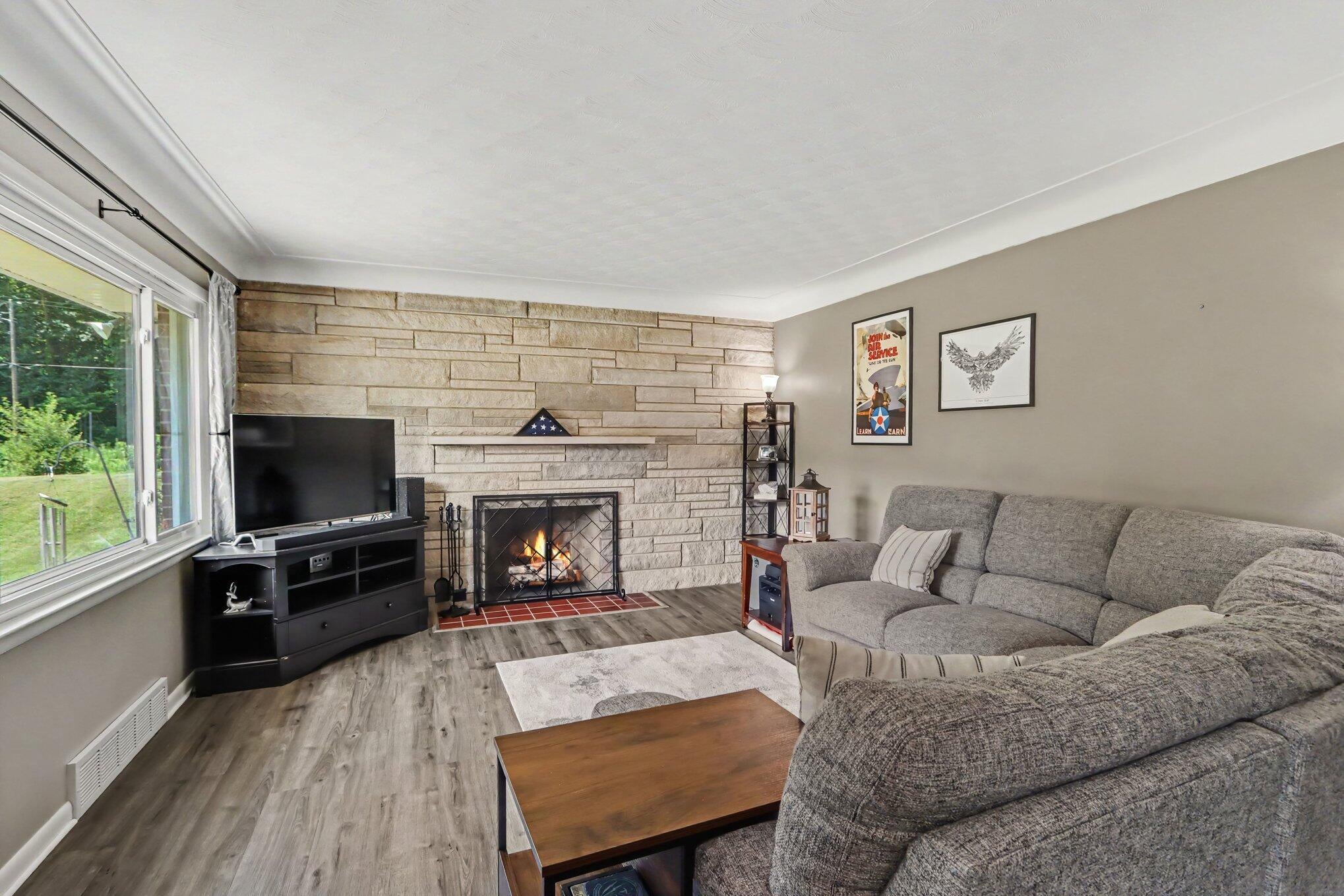 1500 Woodlure Drive