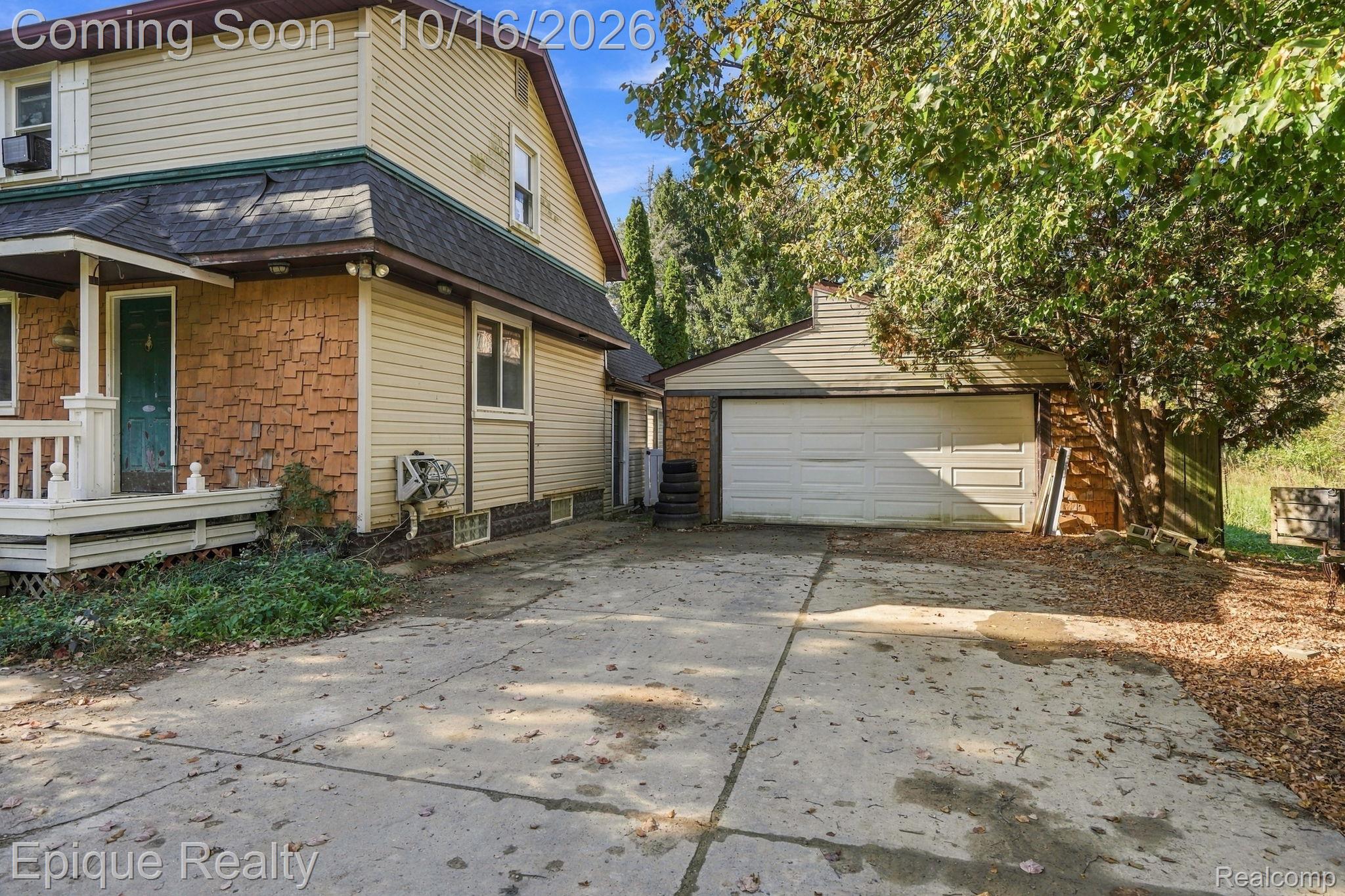 67 Gray Road