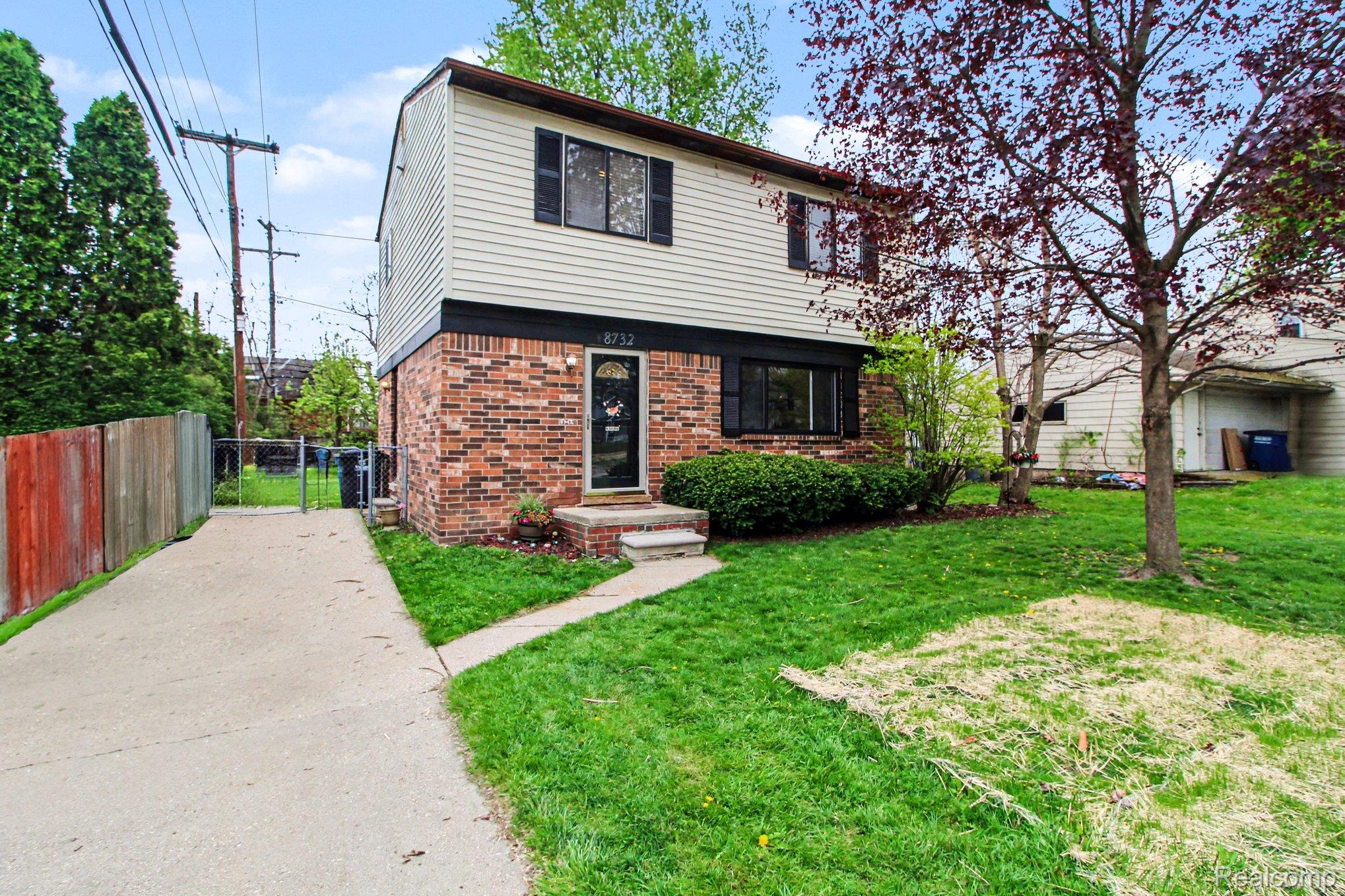 8732 Fremont Street
