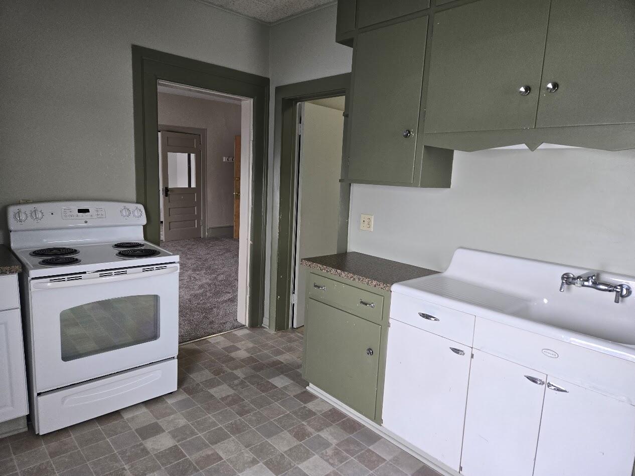 135 W Michigan #2 Avenue