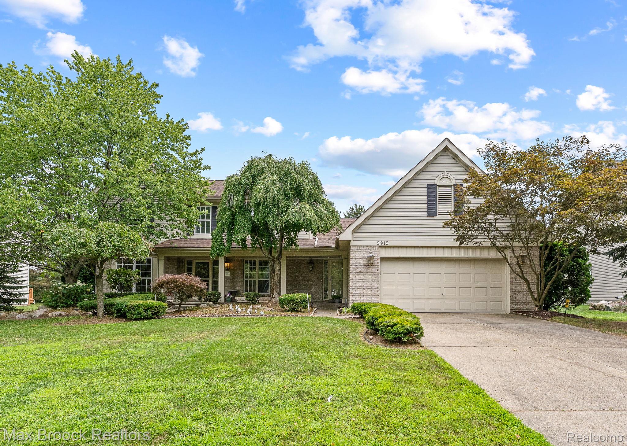 2915 Greenbrooke Lane