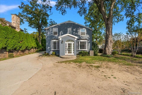 Tiny photo for 736 Pleasant Street, Birmingham City, MI 48009 (MLS # 20261081747)