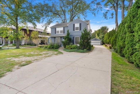 Tiny photo for 736 Pleasant Street, Birmingham City, MI 48009 (MLS # 20261081747)