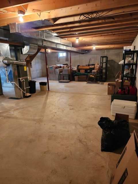 listing image 44