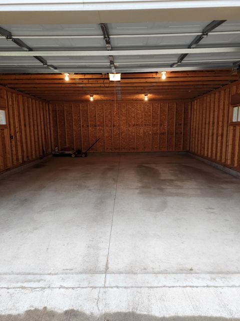 listing image 52