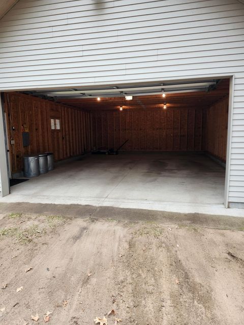 listing image 51
