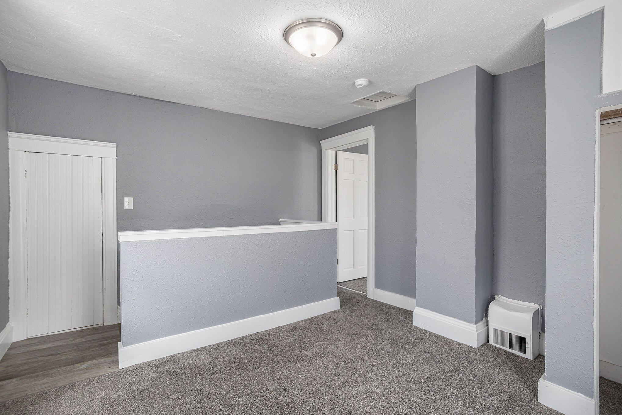 Battle Creek City Calhoun, Michigan 49037, United States, 2 Bedrooms Bedrooms, ,1 BathroomBathrooms,Residential,Pending,113252