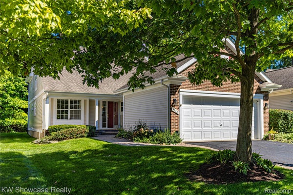 5373 FOREST RIDGE DR, CLARKSTON, MI 48346 - Image ad78cbd0acd78e3a77b8baada910ce0f/344736652
