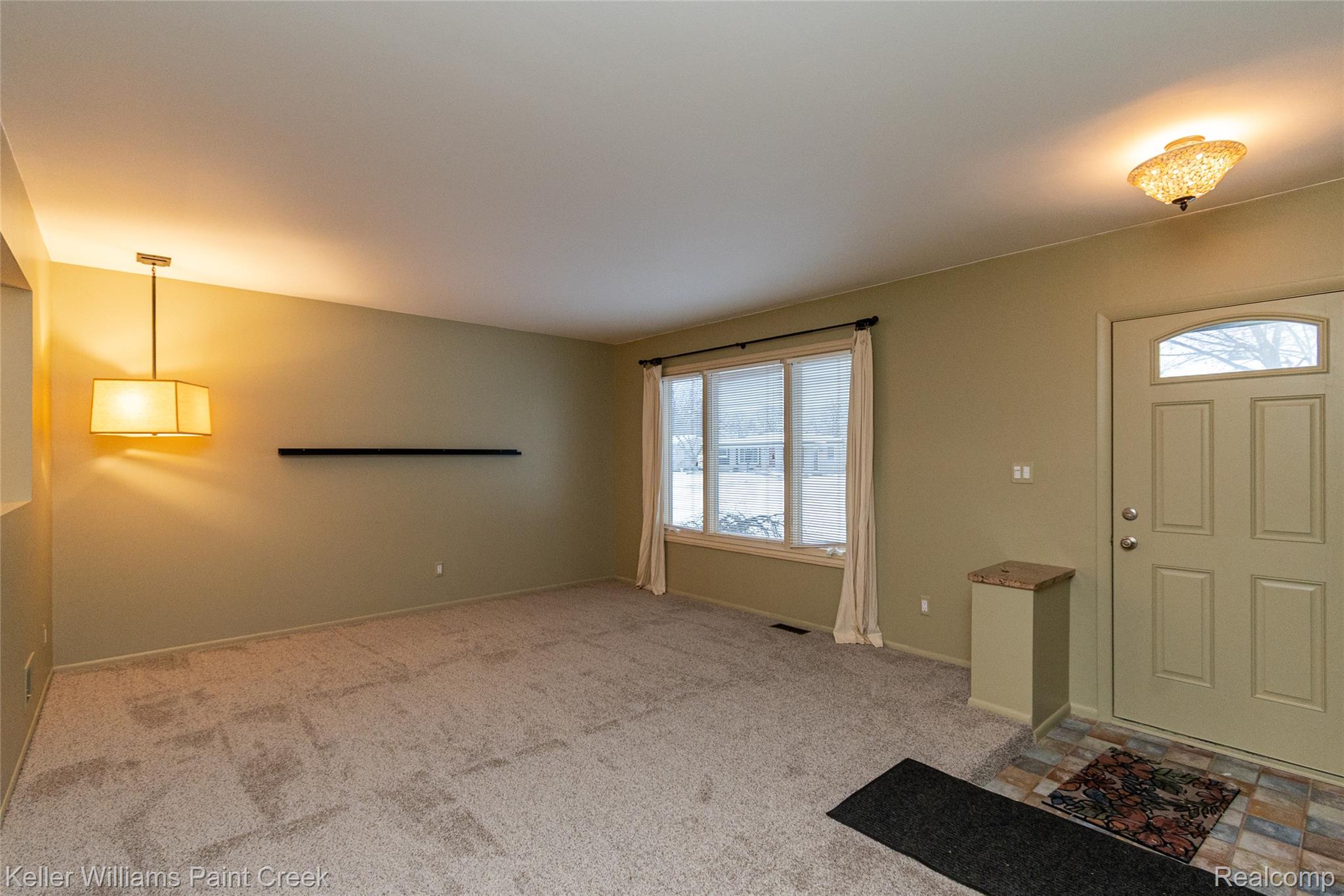 44205 Felstone Drive