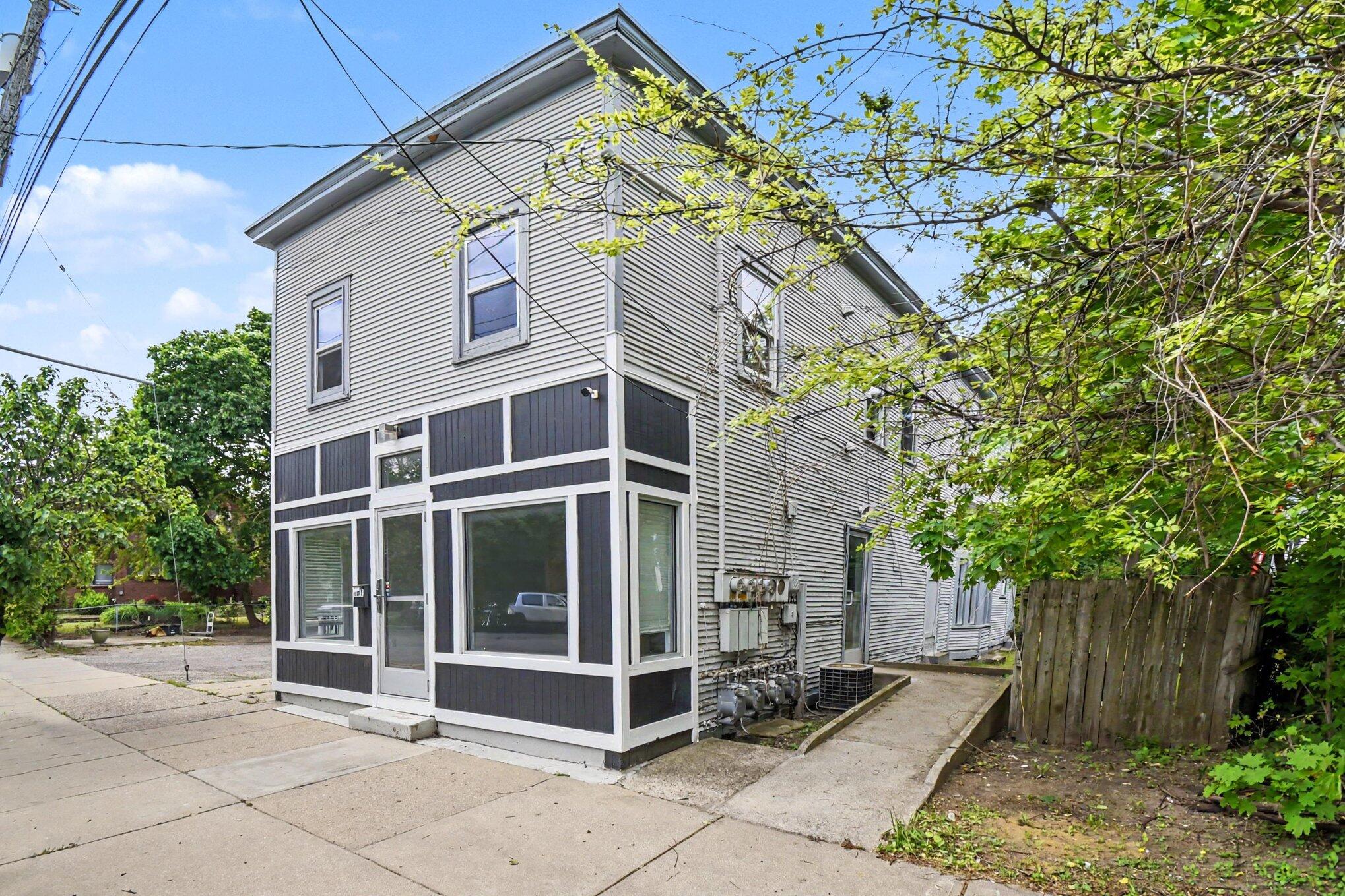 613 Fuller Avenue SE