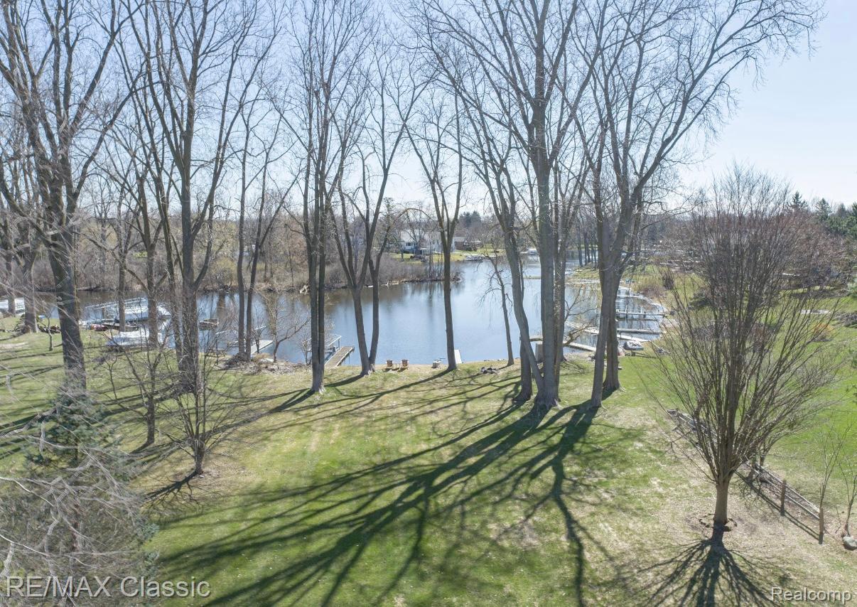 5280 INVERRARY Lane