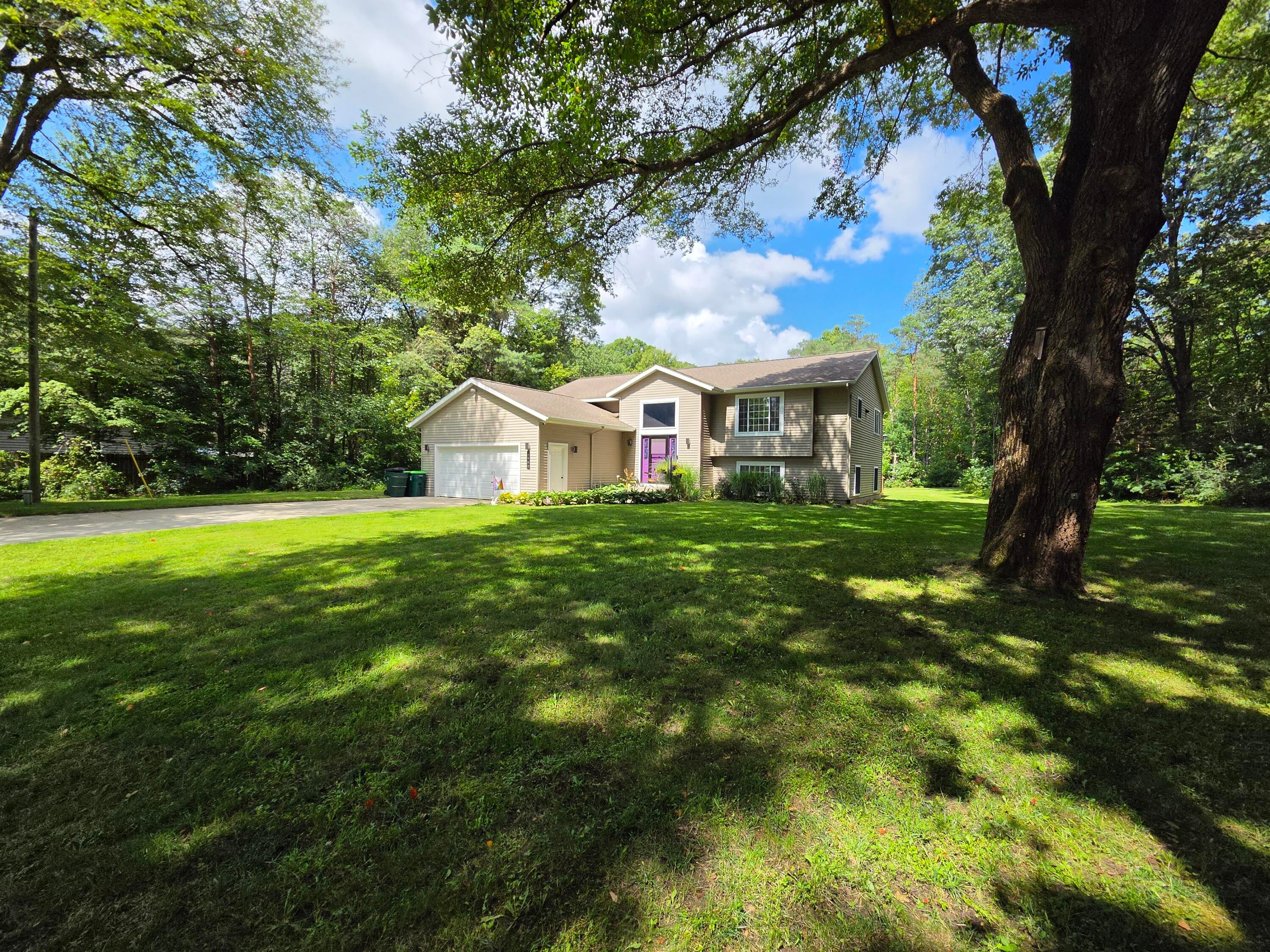 2468 E Michillinda Road
