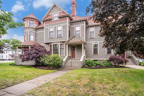 318 Houston Avenue Muskegon City MI 49441